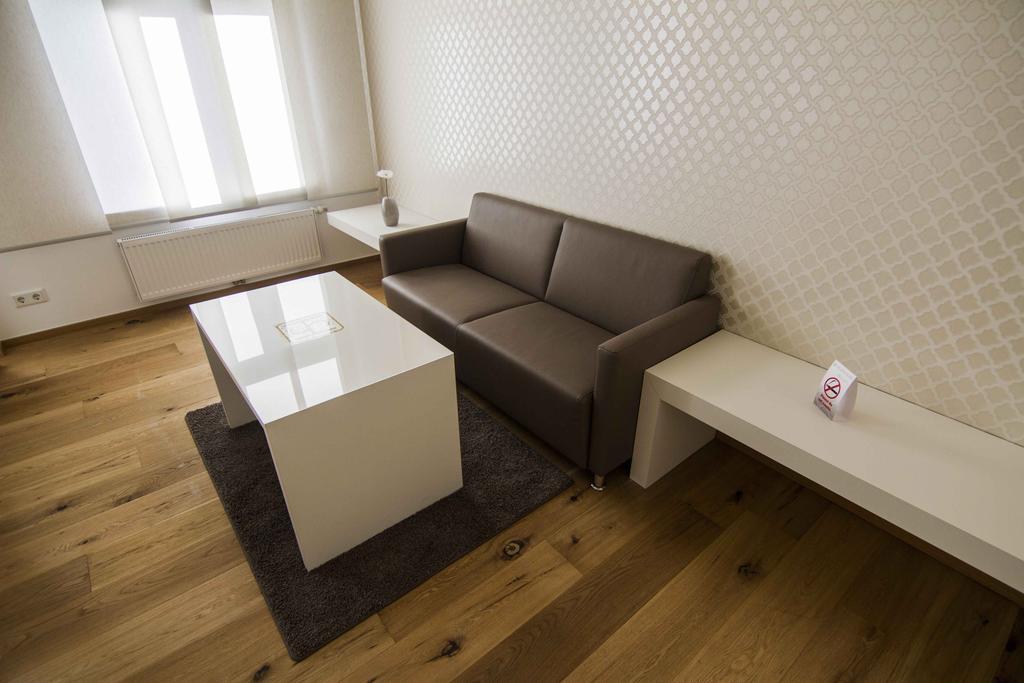 Helvetia Suites Düsseldorf Eksteriør bilde