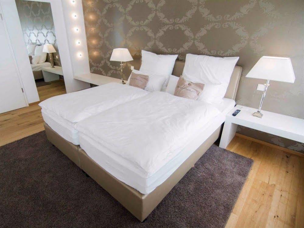 Helvetia Suites Düsseldorf Eksteriør bilde